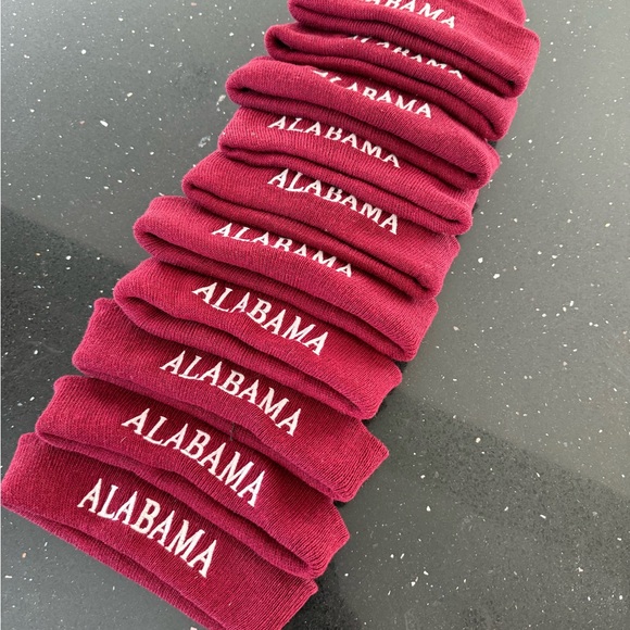 Bundle of 10 Alabama Crimson Tide Knit Beanie - Picture 3 of 5